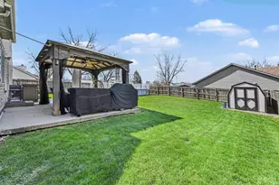 1244 Mayfair Dr, Wilmington, OH 45177 - Photo 25