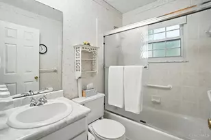 8253 Lake Ridge Dr, West Chester, OH 45069 - Photo 23