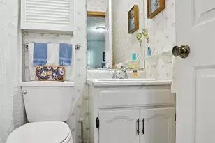 8253 Lake Ridge Dr, West Chester, OH 45069 - Photo 13