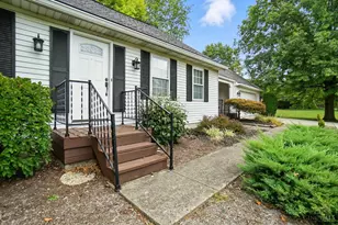 8253 Lake Ridge Dr, West Chester, OH 45069 - Photo 1