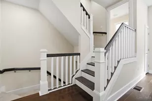 2711 Hyde Park Ave, Cincinnati, OH 45209 - Photo 23