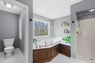 8590 Trillium Ridge Ln, Anderson Township, OH 45255 - Photo 21