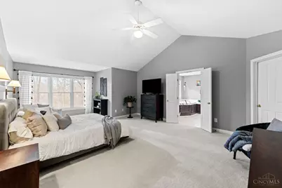 8590 Trillium Ridge Lane, Anderson Township, OH 45255 - Photo 17