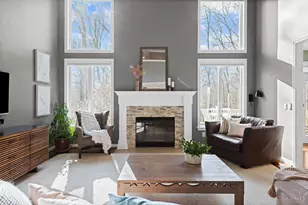 8590 Trillium Ridge Ln, Anderson Township, OH 45255 - Photo 9