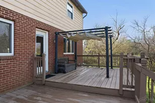 5667 Crooked Tree Ln, Miami Township, OH 45150 - Photo 9