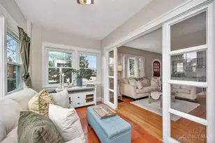 2913 Madison Rd, Cincinnati, OH 45209 - Photo 3