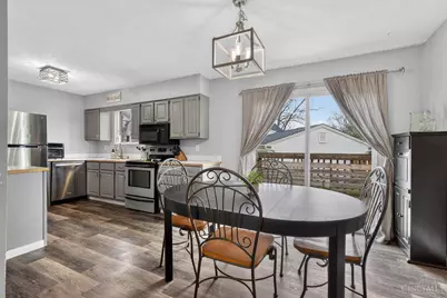 693 Redwood Court, Union Township, OH 45244 - Photo 13