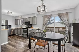 693 Redwood Ct, Union Township, OH 45244 - Photo 13