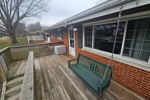 860 Sarbrook Dr, Springfield Township, OH 45231 - Photo 5