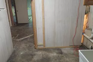 860 Sarbrook Dr, Springfield Township, OH 45231 - Photo 31