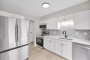 5359 Orchard Creek Ct, Green Township, OH 45239 - Photo 3