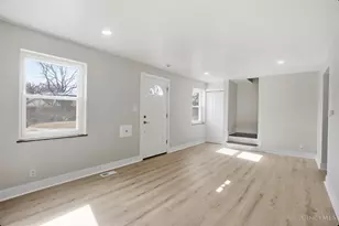 1734 Llanfair Ave, Cincinnati, OH 45224 - Photo 3