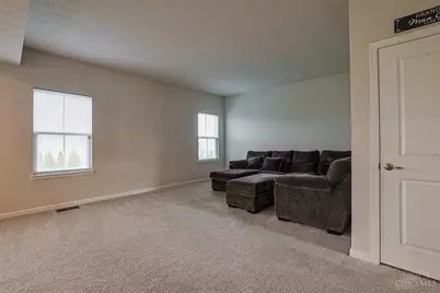 320 Chevington Chase, Tipp City, OH 45371 - Photo 7