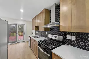 357 Meadowcrest Rd, Cincinnati, OH 45231 - Photo 17