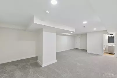 357 Meadowcrest Road, Cincinnati, OH 45231 - Photo 43