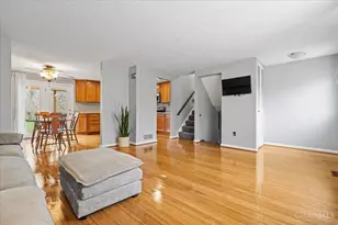 3841 Quadrant Dr, Miami Township, OH 45052 - Photo 7