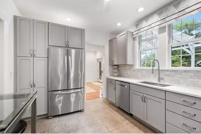 3246 Observatory Avenue, Cincinnati, OH 45208 - Photo 27