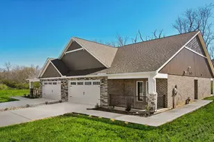 5019 Waterford Ln, Middletown, OH 45042 - Photo 1