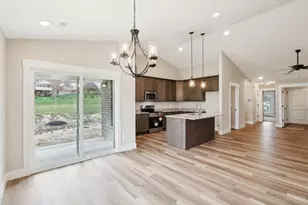 5019 Waterford Ln, Middletown, OH 45042 - Photo 7