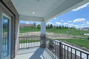 5019 Waterford Ln, Middletown, OH 45042 - Photo 3