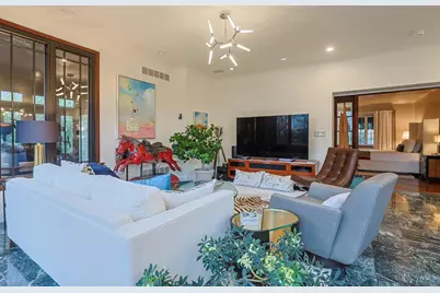 206 Hilltop Lane, Wyoming, OH 45215 - Photo 11