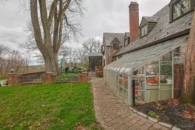 206 Hilltop Lane, Wyoming, OH 45215 - Photo 57