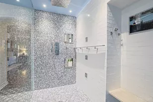 206 Hilltop Ln, Wyoming, OH 45215 - Photo 53