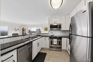 2200 Victory Pkwy, Cincinnati, OH 45206 - Photo 17