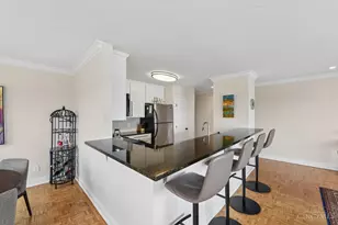 2200 Victory Pkwy, Cincinnati, OH 45206 - Photo 15