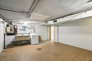 1224 Westminster Dr, Cincinnati, OH 45229 - Photo 21