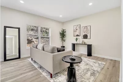 6000 Capri Drive, Cincinnati, OH 45224 - Photo 13