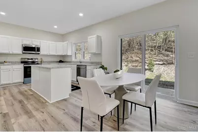 6000 Capri Drive, Cincinnati, OH 45224 - Photo 7