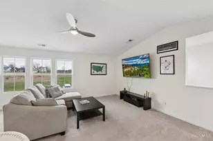 5168 Hazeltine Ln, Turtle Creek Township, OH 45036 - Photo 7