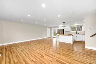 718 E Levitt Pl, Union Township, OH 45245 - Photo 3