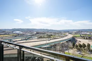 353 W 4th St, Cincinnati, OH 45202 - Photo 19