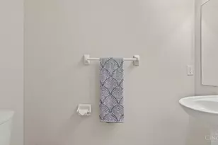 744 Breckenridge Ct, Union Township, OH 45244 - Photo 17