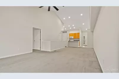 744 Breckenridge Court #204, Union Township, OH 45244 - Photo 7