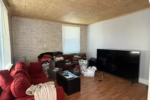 412 Lombardy St, Elmwood Place, OH 45216 - Photo 5