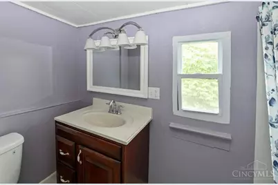 412 Lombardy Street, Elmwood Place, OH 45216 - Photo 33