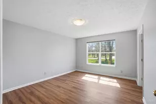 1013 Raintree Ln, Hamilton Township, OH 45039 - Photo 15