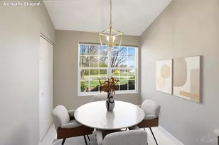 1013 Raintree Ln, Hamilton Township, OH 45039 - Photo 11