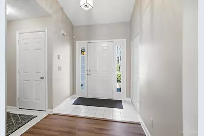 1013 Raintree Lane, Hamilton Township, OH 45039 - Photo 3