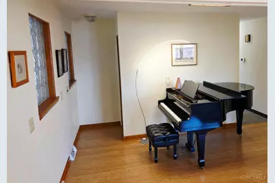 913 S Locust Street, Oxford, OH 45056 - Photo 5