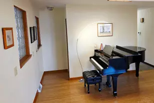 913 S Locust St, Oxford, OH 45056 - Photo 5