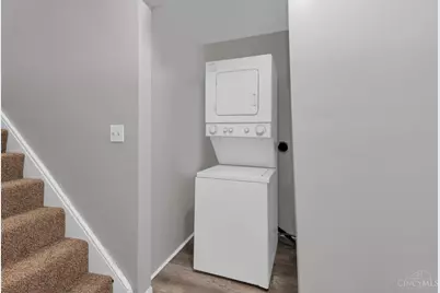 6110 Stover Ave, Cincinnati, OH 45237 - Photo 11