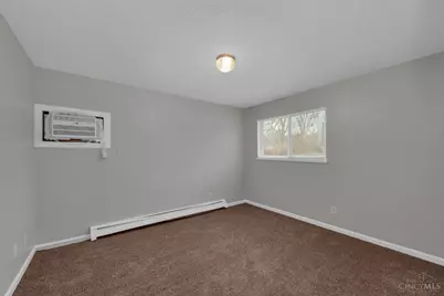 6110 Stover Ave, Cincinnati, OH 45237 - Photo 17