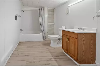 940 N High Street, Hillsboro, OH 45133 - Photo 29