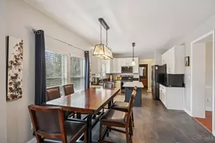 2520 Hingham Ln, Centerville, OH 45459 - Photo 7