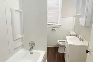 809 S Fred Shuttlesworth Cir, Cincinnati, OH 45229 - Photo 3