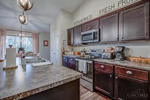 1211 Redbud Cir, Germantown, OH 45327 - Photo 13